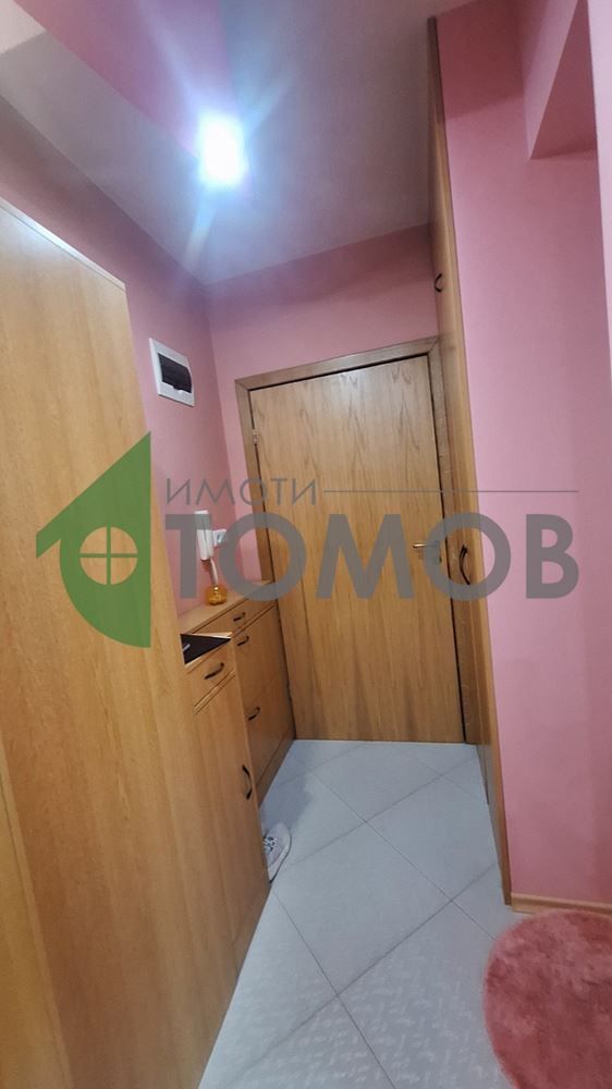 Дава се под наем Двустаен апартамент в Стара Загора, Център - 45 кв.м за 300.9 € - Снимка #11