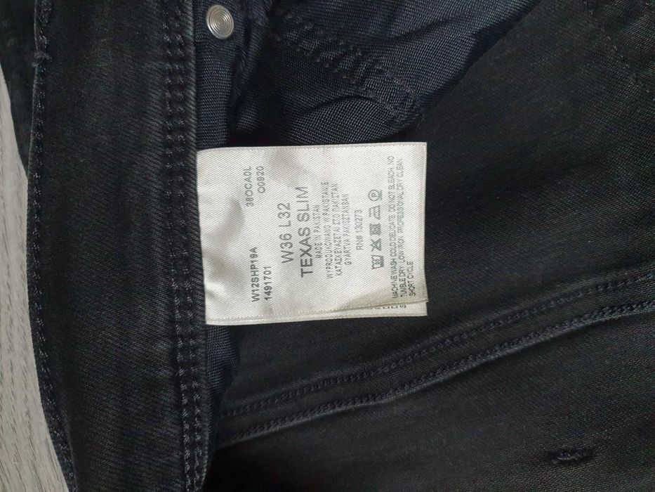 Blugi WRANGLER "Texas Slim" - Marime W36 L32 (Talie 95 cm)