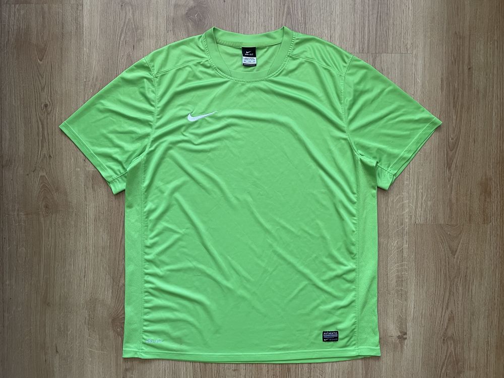 Nike Dri Fit Green Tshirt XL