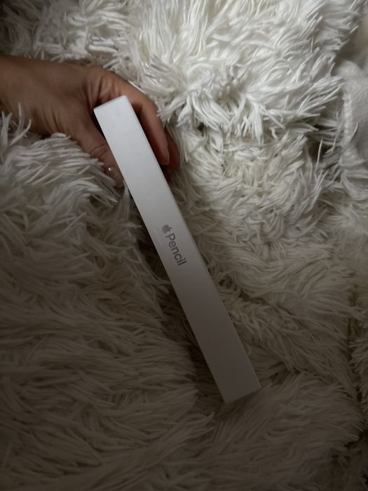 Vand Apple Pencil 2 - generatia a doua original in cutie