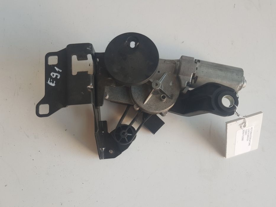 motoras motor stergator  LUNETA BMW E91 seria3 portbagaj haion 318 320