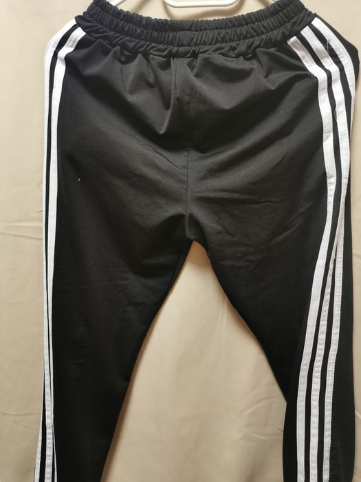 Екипи Jordan, Adidas и подарък суитчер H&M 10-12