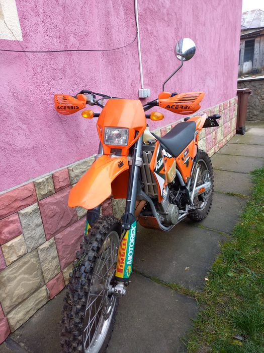 Motocicleta Cross KTM 400 EXC