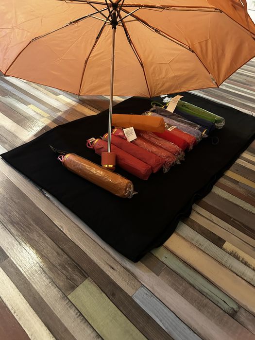 Set 13 umbrele noi doberse culori