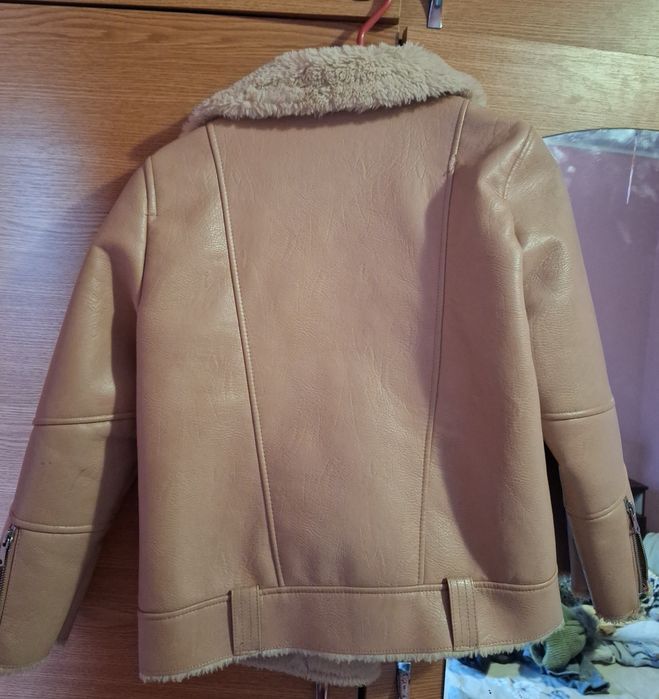 Jacheta cu blana Zara negociabil