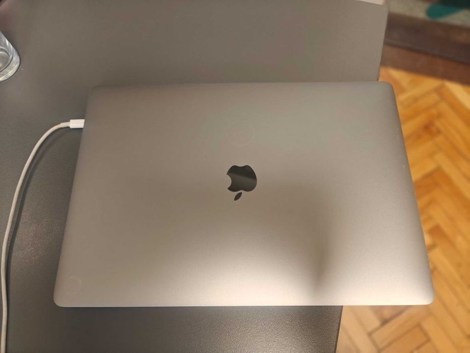 15' MacBook Pro A1707