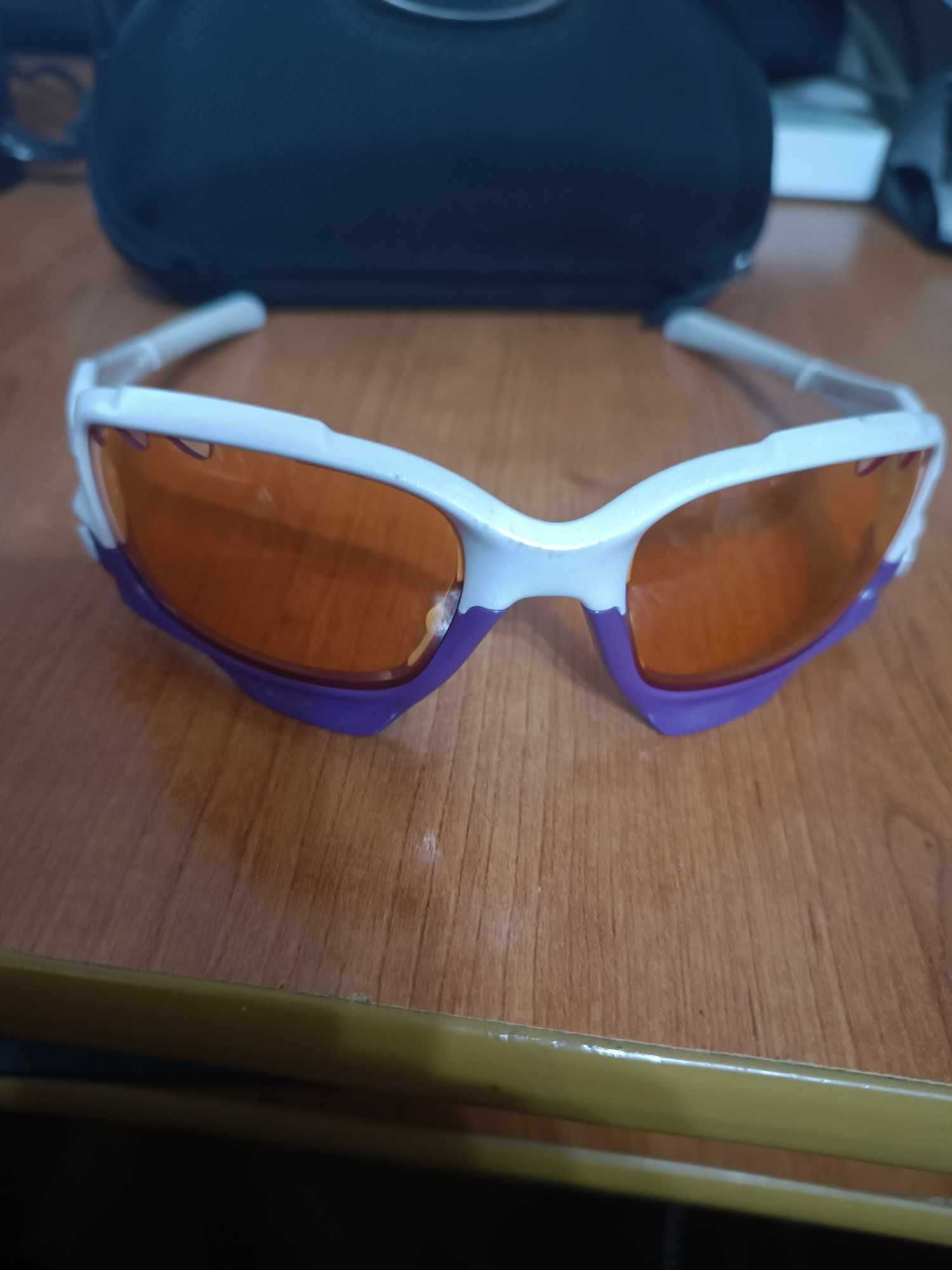 слънчеви очила Oakley Jawbone