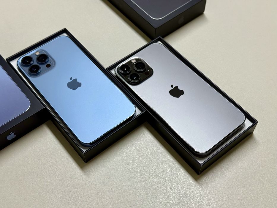 Magazin vinde: iPhone 13 Pro Max 256gb Graphite si Sierra Blue