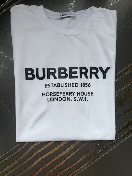 Тениска Burberry