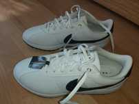 Маратонки Nike 38.5
