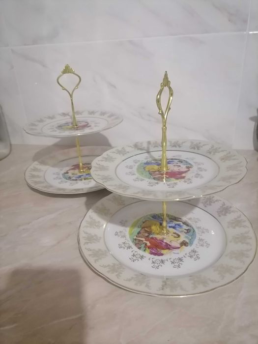 Продам этажерку отличное