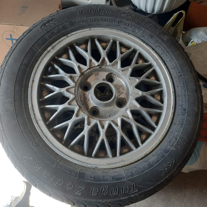 Продам диски с резиной