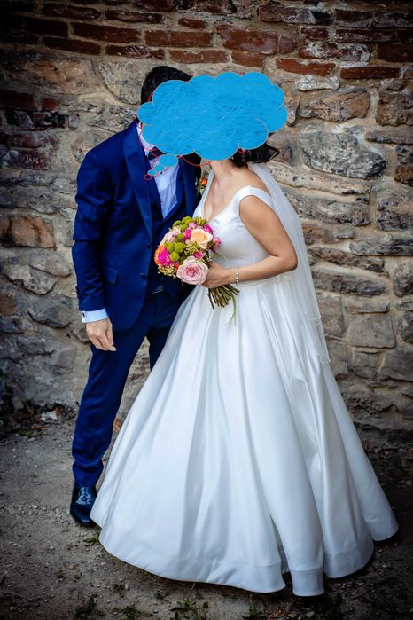 Vand rochie de mireasa