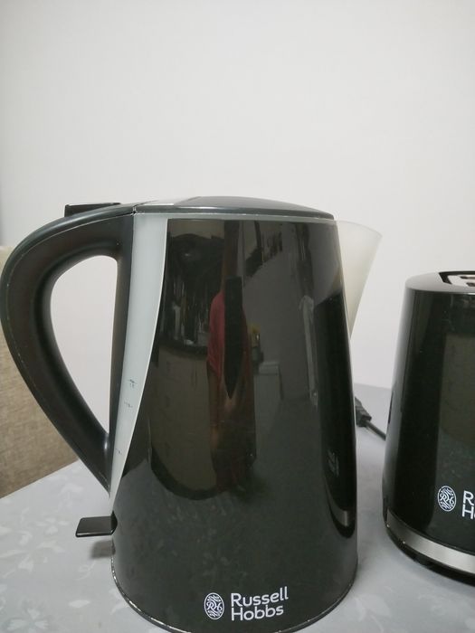 Set Fierbator si Prajitor paine Russell Hobbs