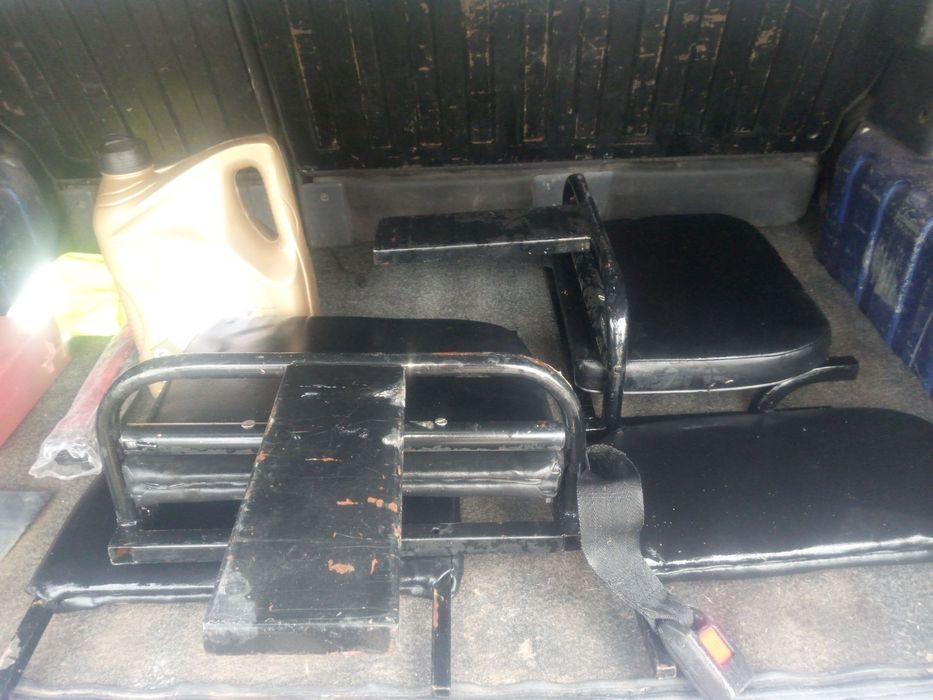 Продавам Пежо Партнер