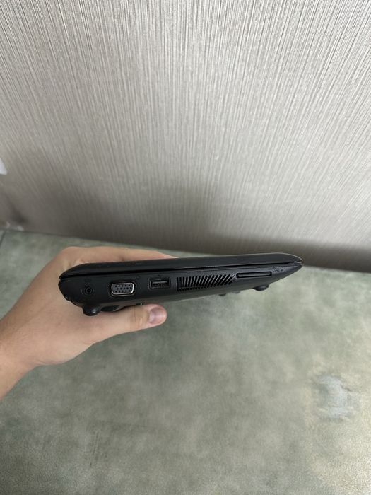 Проадется старый ноутбук Asus