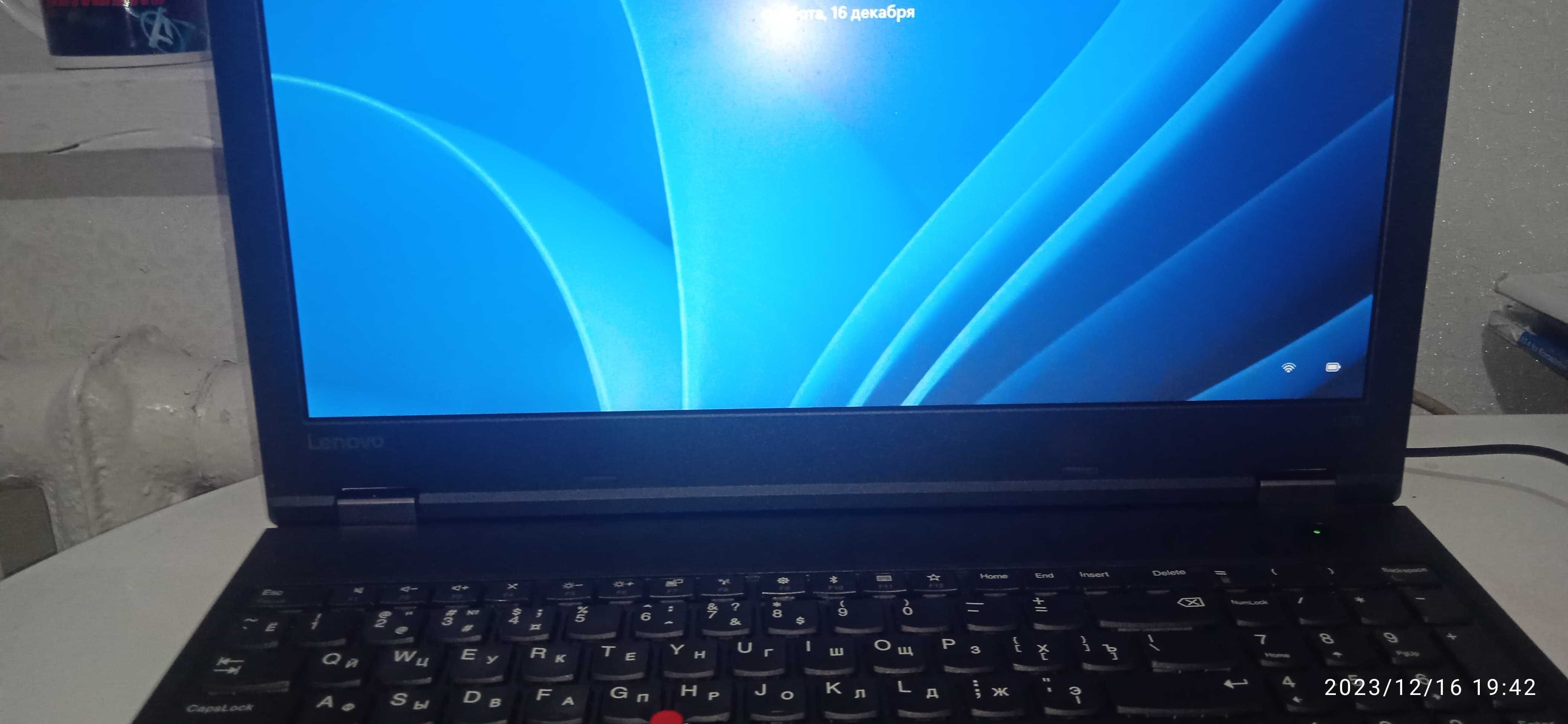 Ноутбук Thinkpad L570 работает хорошо не гудит не шумит