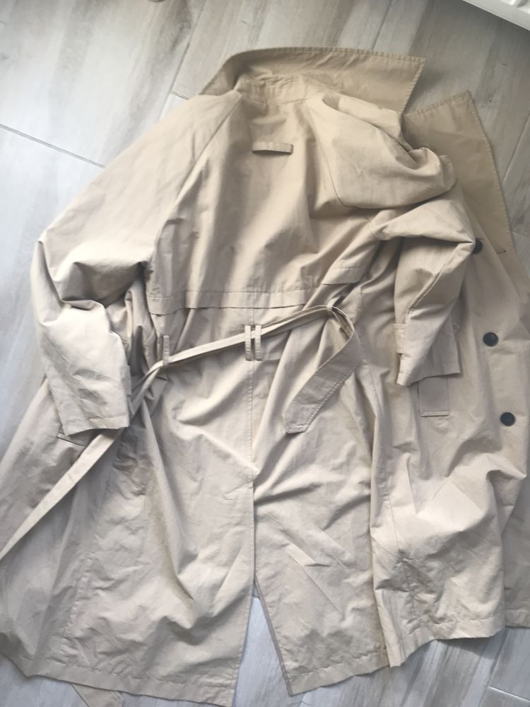 Geaca verde XXL TRENCH bej Bershka 44