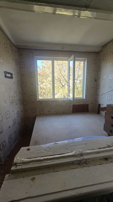 Чиланзар район Е квартал  метро Новза 2/4/5 Средний ремонт