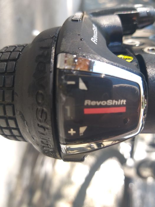 Vând bicicleta rockrider 5.1