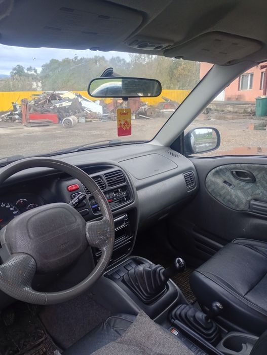 Suzuki Grand Vitara 2,0 benzina