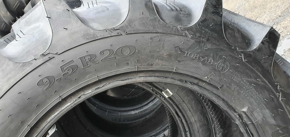 9.5R20 cauciucuri agricole pentru fata de tractoare 4x4 RQZX