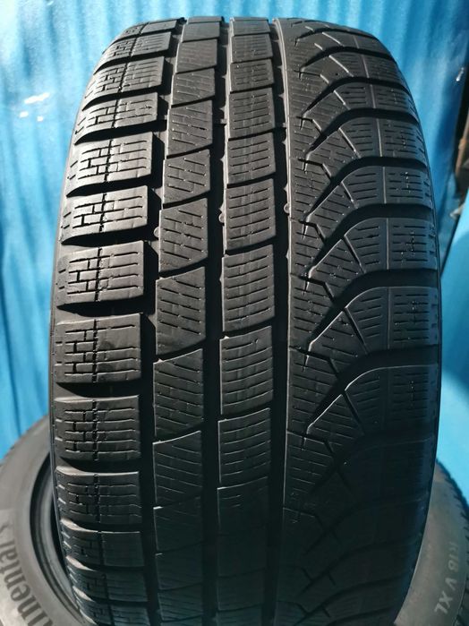 245 35 19 pirelli m+s 2 buc