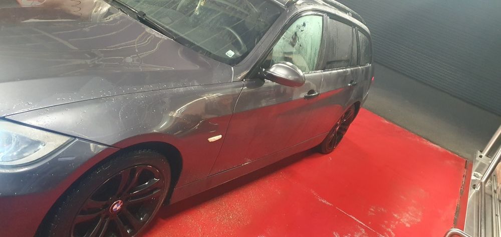 Vând e91 2.0 d 2006 163cp în stare bună