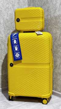 Продам новый чемодан +кейс в подарок