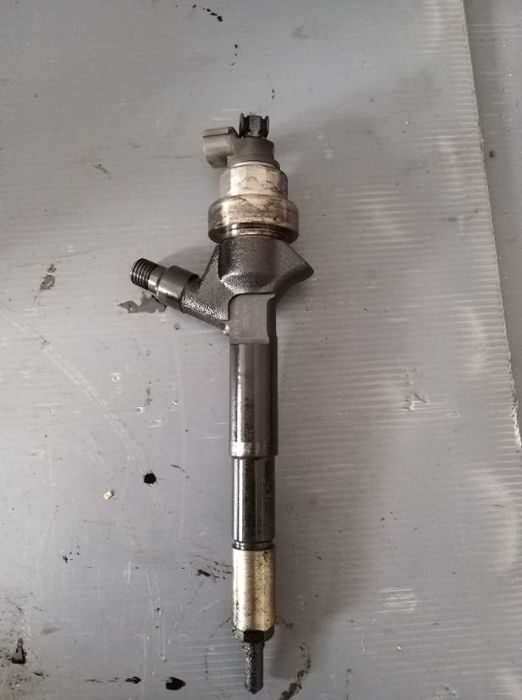 Injector opel astra h astra j corsa d meriva b zafira b1.7 cdti z17dtr