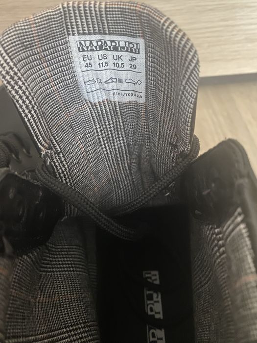 Ghete Napapijri noi 45