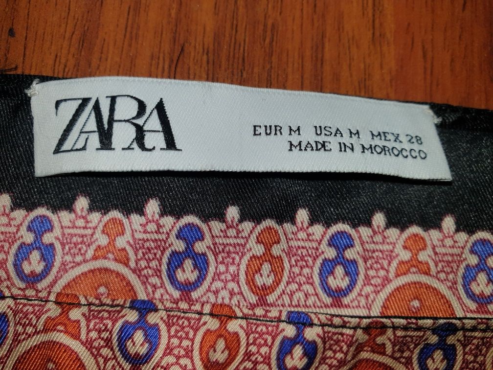 Vand bluza Zara fină, mătăsoasă, marimea M/L