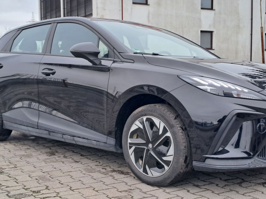 Mg4 2024/03 22500 km.Standard range Plus Lfp 51