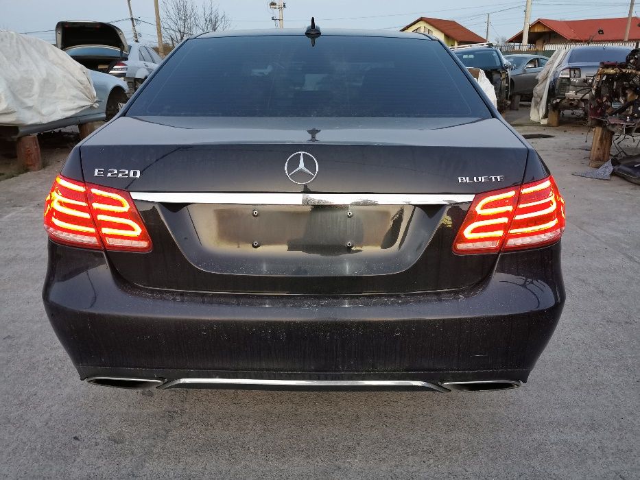 Dezmembrez mercedes e class w212 facelift 220cdi bluetec/bara fata amg