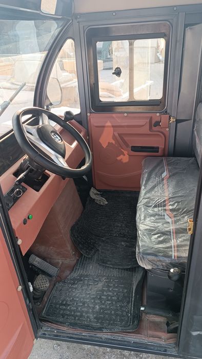 Электрони муравей сотилади гибрид бензинда хам тукта хам йуради