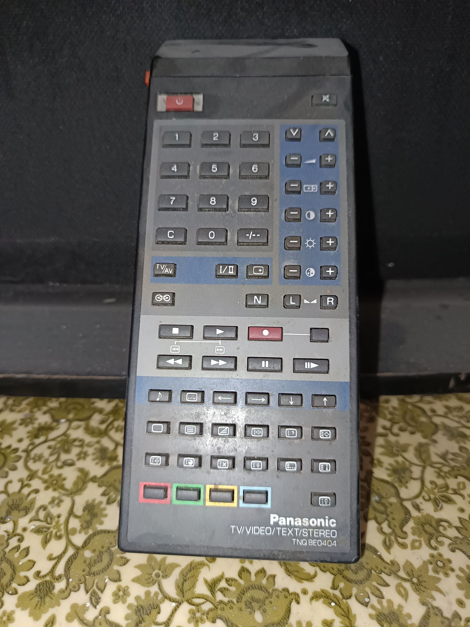 Телевизор Panasonic TX-3370IR-A