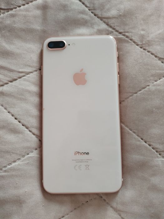 iPhone 8 Plus – Отличен, чист и готов за ползване!