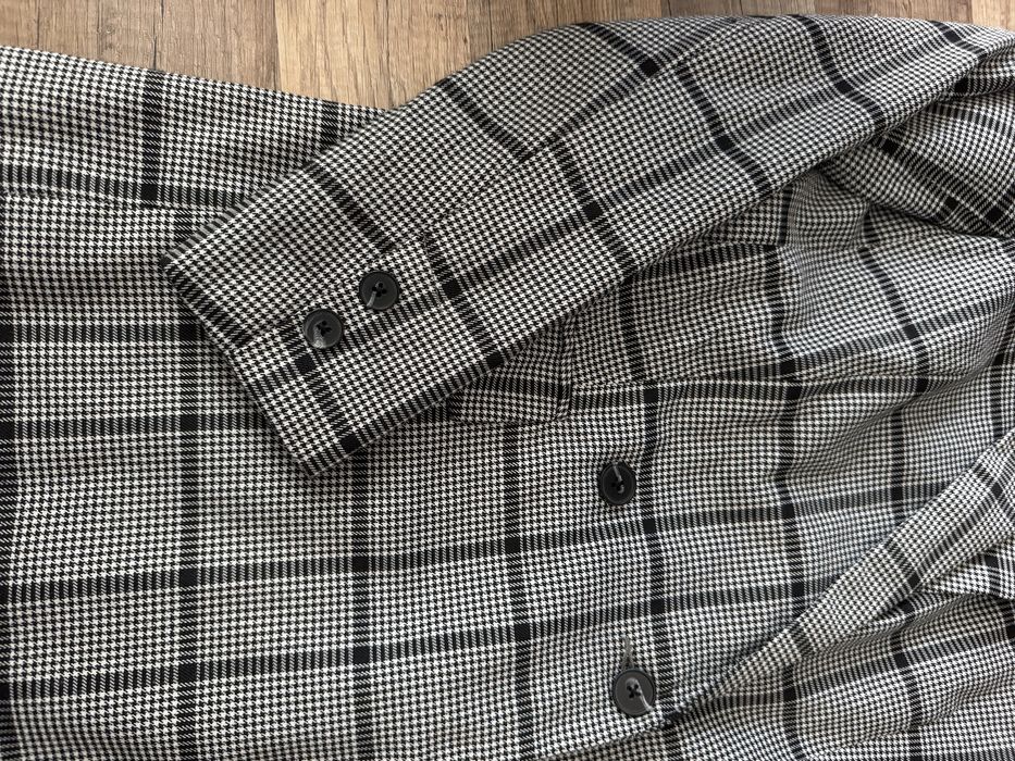 Дамско карирано сако