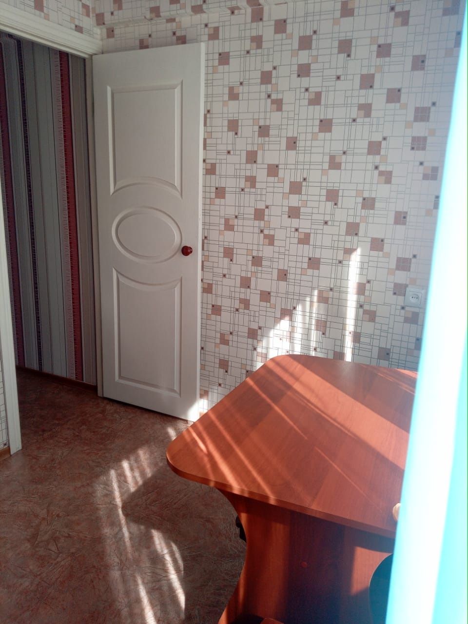 Продается 2-ух комн. кв., Сатпаева 30, 5/5. Цена: 22,5 млн.