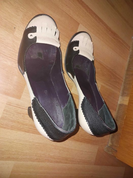 Pantofi cu toc gros negru bej mar.40