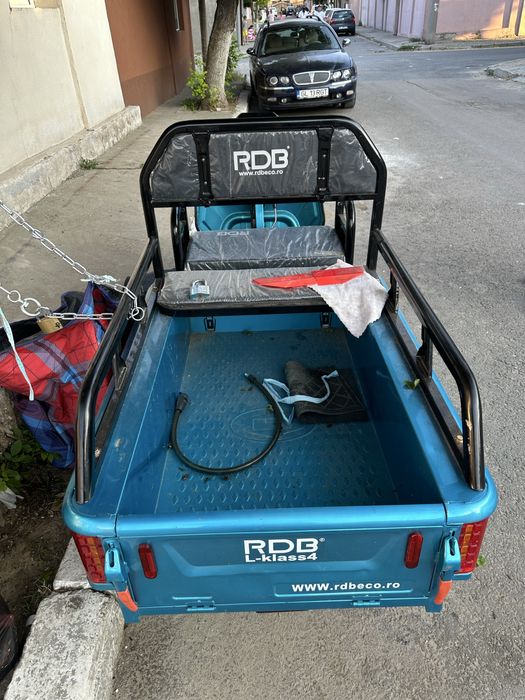 Tricicletă cu romorcă elctrică