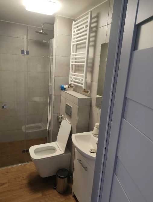 Дава се под наем Тристаен апартамент в Пловдив, Гагарин - 85 кв.м за 375 € - Снимка #2