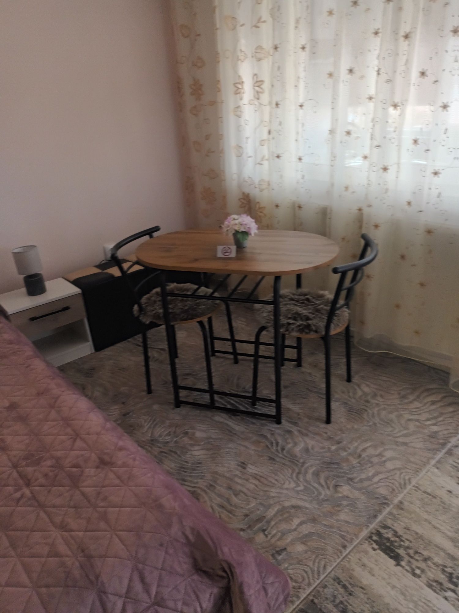 Închiriere garsoniera confort 1