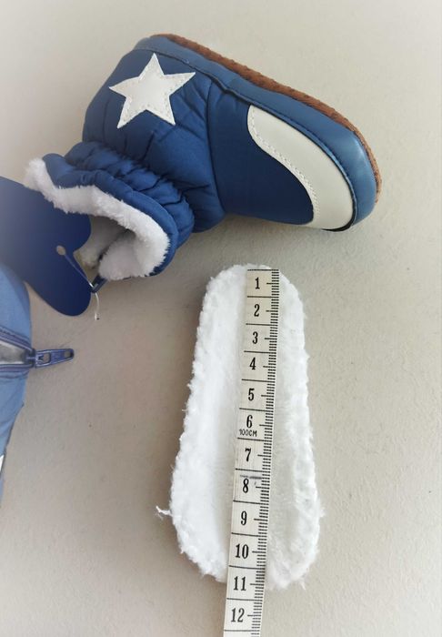 НОВИ Бебешки топли ботушки