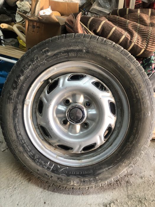 Шины зимние  4 штуки 14