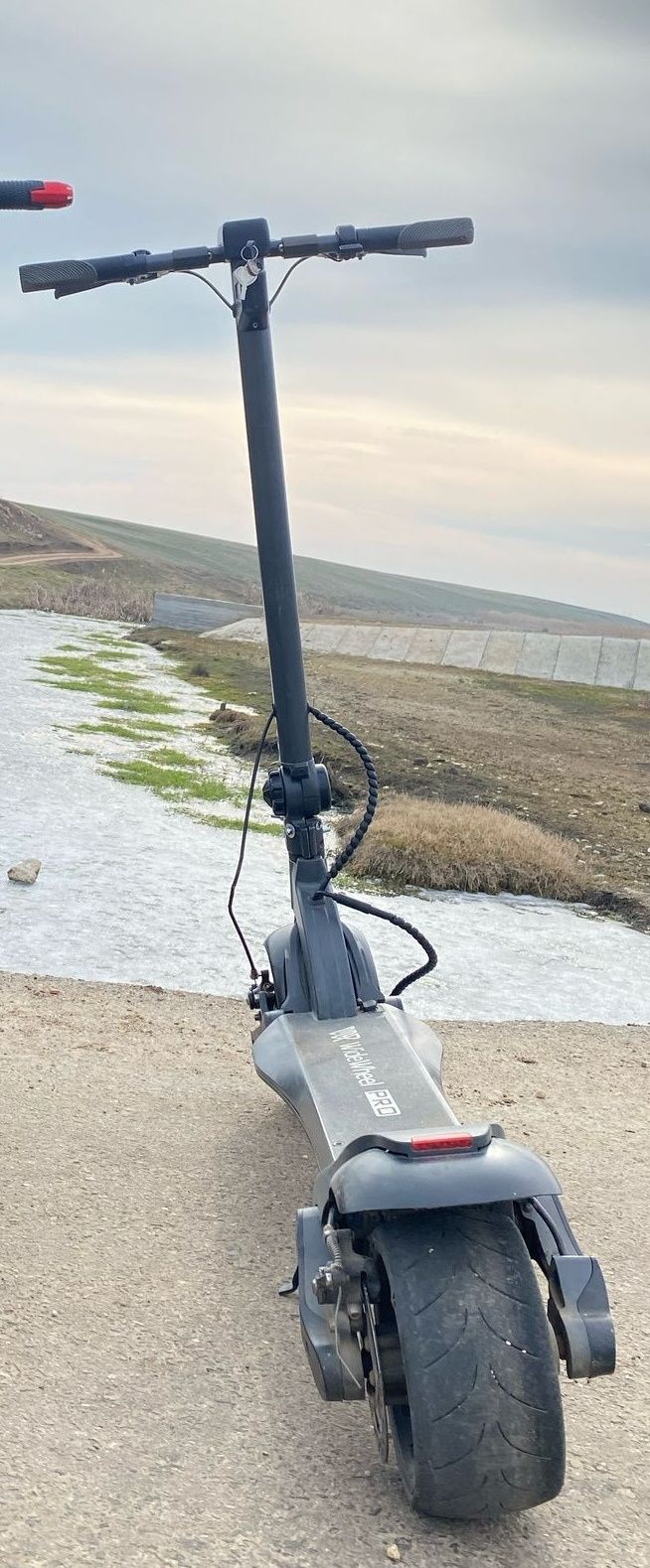 Trotineta electrică Mercane Wide Whel Pro