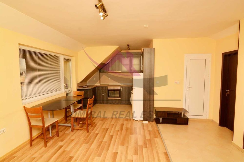 Дава се под наем Тристаен апартамент в Варна, Лятно кино Тракия - 80 кв.м за 500 € - Снимка #1