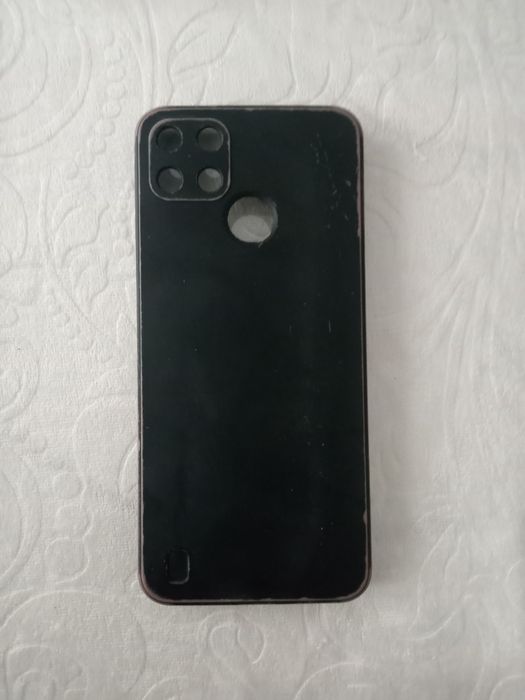 Продам чехлы для Realme C21Y