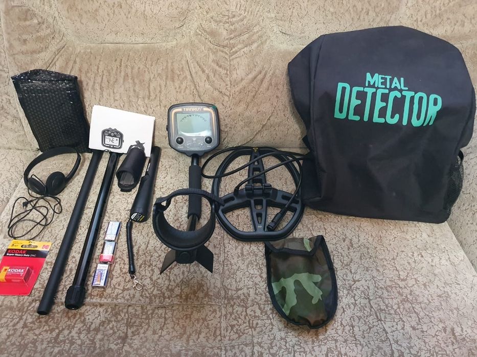 Металлоискатель новый