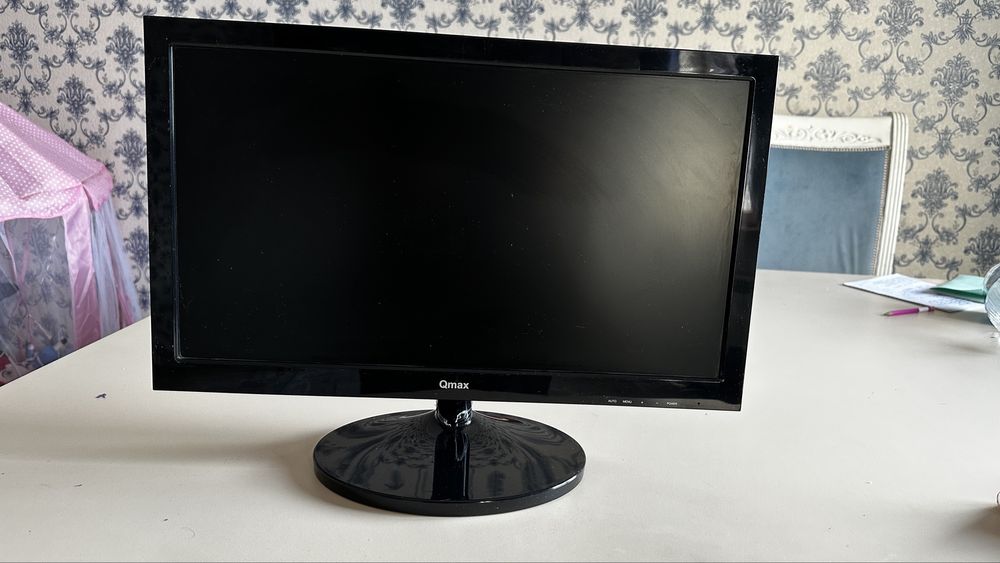 Монитор Qmax 19.5"LED monitor MODEL NO: M2075B